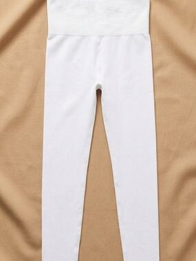 Zenana Outfitters White High-Rise Leggings